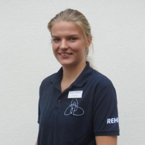 antonia-tiedemann_1_1_400_cuttop